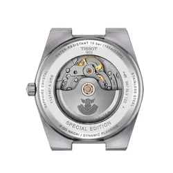 ה-Tissot PRX Ufo Robot Grendizer ממזג עיצוב שנות ה-70 עם אלמנטים של אנימה מנגה.